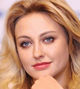 Ева Бушмина