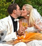 Андре Тан и его жена 2