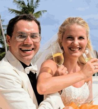 Андре Тан и его жена 3