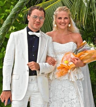 Андре Тан и его жена 4