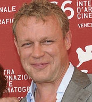 Сергей Жигунов