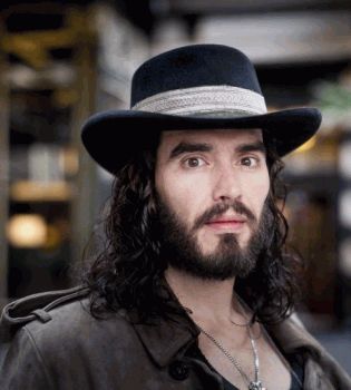 Рассел Бренд_шляпа