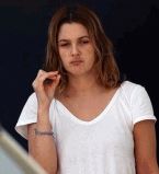 Дрю Берримор ноу мейкап