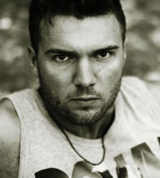 Андрей Искорнев