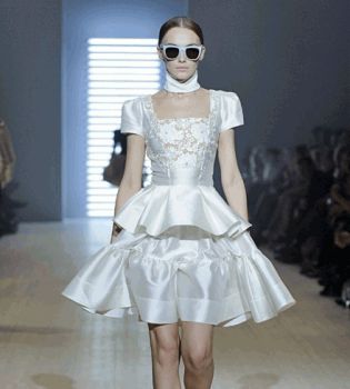 Андре Тан показ