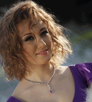 Анюта Козырь