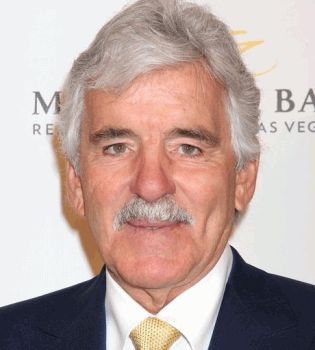 Деннис Фарина