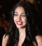 Лурдес Леон