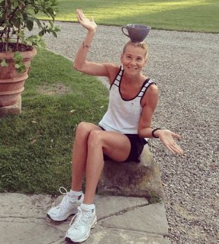 Юлия Высоцкая