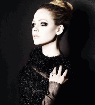 Аврил Лавин новое