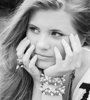 Аня Шульгина дочь Валерии