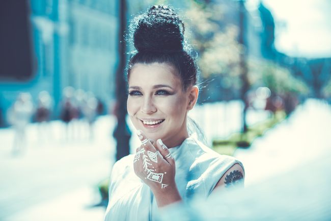 Елка на съемках клипа &laquo;Нарисуй мне небо&raquo;