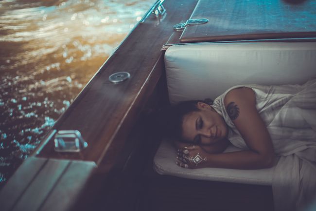 Елка на съемках клипа &laquo;Нарисуй мне небо&raquo;