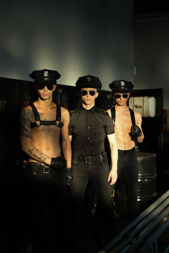 Kazaky презентовали новый провокационный видеоклип Pulse