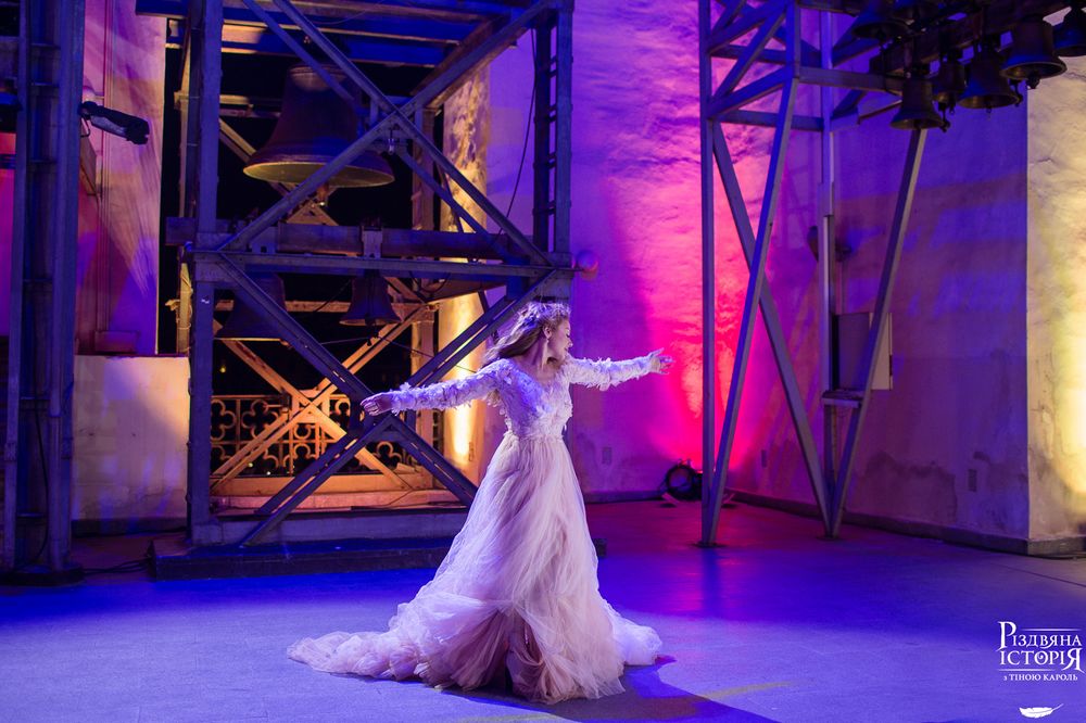 Тина Кароль сыграла главную роль в рождественском фильме