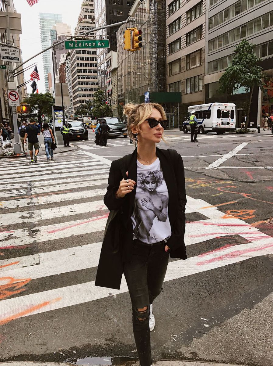 Loboda в Америке