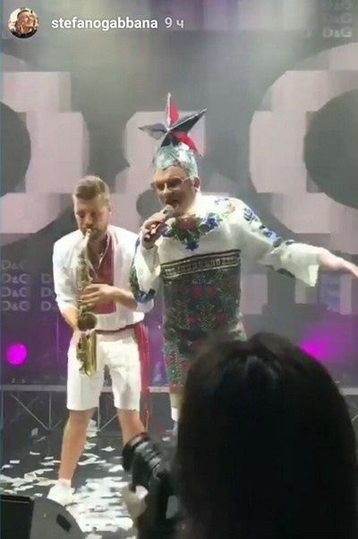 Дизайнеры Dolce & Gabbana оторвались под выступление Верки Сердючки