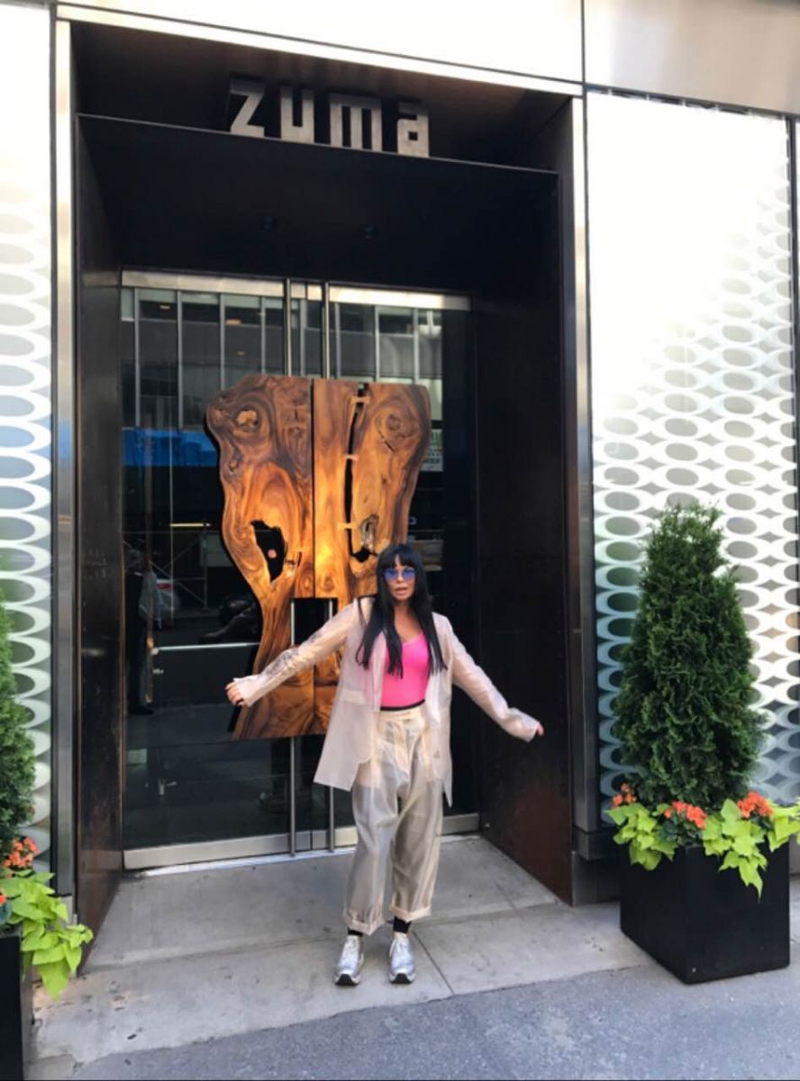 Романтика в Нью-Йорке: Ассия Ахат сходила на свидание со своим мужем