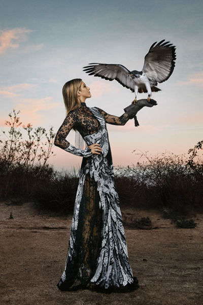 Зов природы: Дженнифер Энистон снялась в роскошной фотосессии для Harper's Bazaar