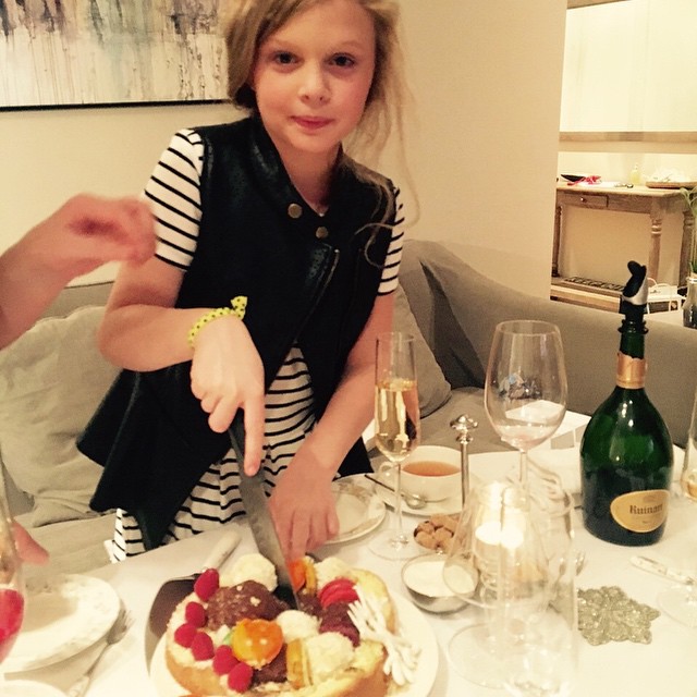 Беременная Ольга Фреймут поздравила дочь с 10-летем