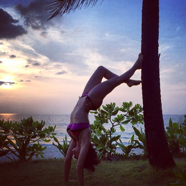 Даша Астафьева инстаграм отдых фото 2014