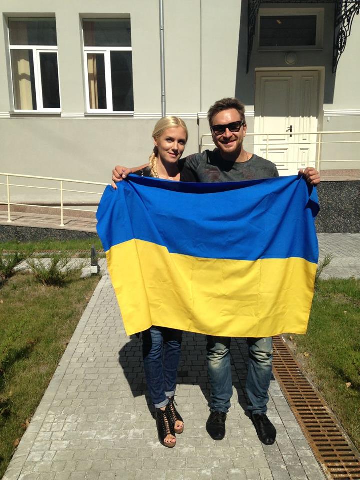 Флешмоб #VivaУкраїна: звезды поздравляют журнал Viva! с днем рождения