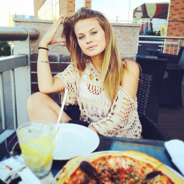  	Никита Пресняков расстался с очередной девушкой