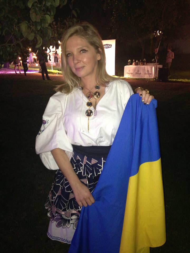 Флешмоб #VivaУкраїна: звезды поздравляют журнал Viva! с днем рождения