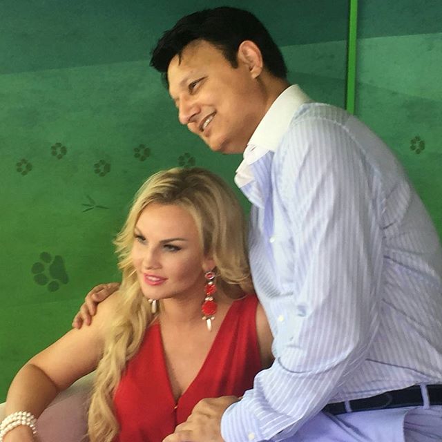 Муж Камалии: &quot;Украина должна отпустить Донецк&quot;