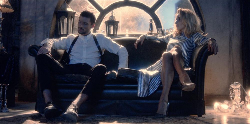 Loboda в клипе К черту любовь