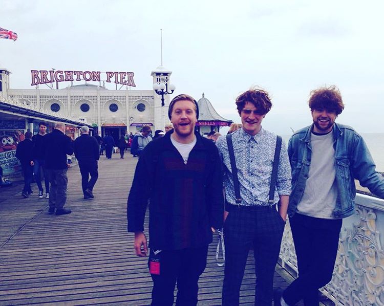 Участники популярной британской группы Viola Beach погибли в ужасном ДТП