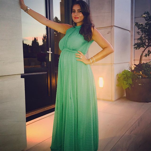 Виктория Крутая родила дочь