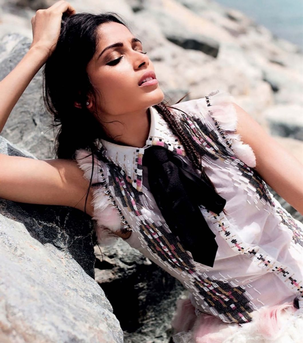 Фрида Пинто в новой фотосессии