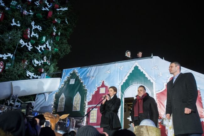  	Первая леди Украины Марина Порошенко на открытии Резиденции Святого Николая