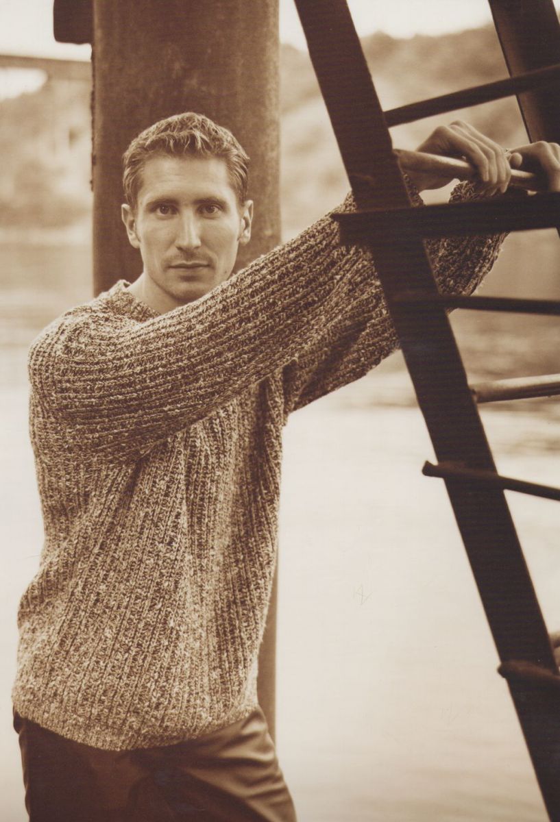 Денис Силантьев празднует 40-летие: уникальные фото из семейного архива