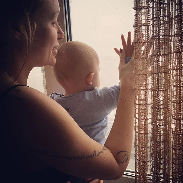 Слава из Неангелов родила мужу второго ребенка