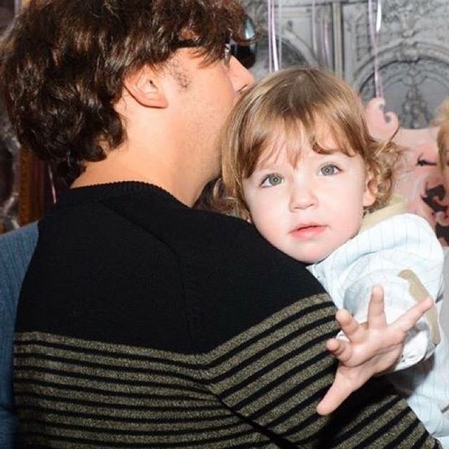 Пугачева и Галкин устроят сказочный Новый год своим детям 