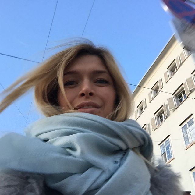 Вера Брежнева подвела итоги уходящего года: "В этом году я приобрела близких по духу людей!"