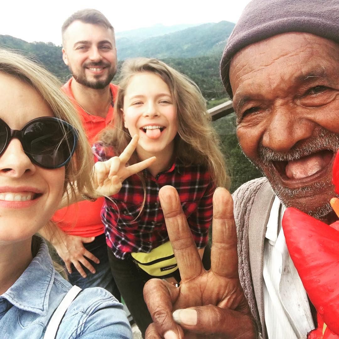 Старшая дочь Елены Кравец растет точной копией свой звездной мамы 