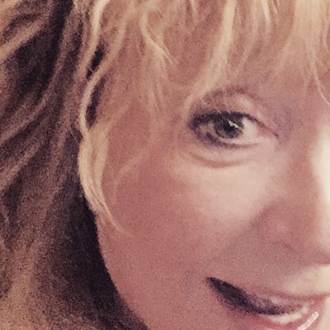 Внук Аллы Пугачевой рассказал, какие подарки дарит своей звездной бабушке 