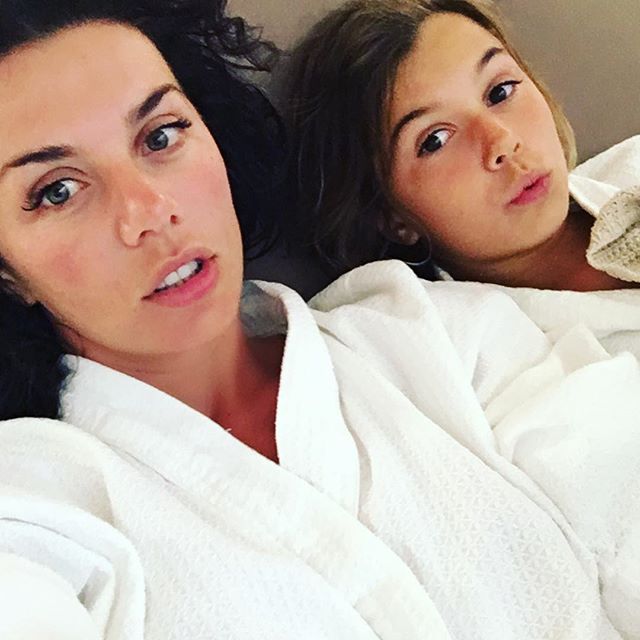 Анна Седокова о воспитании дочерей: &quot;Я пытаюсь проявлять жесткость&quot;