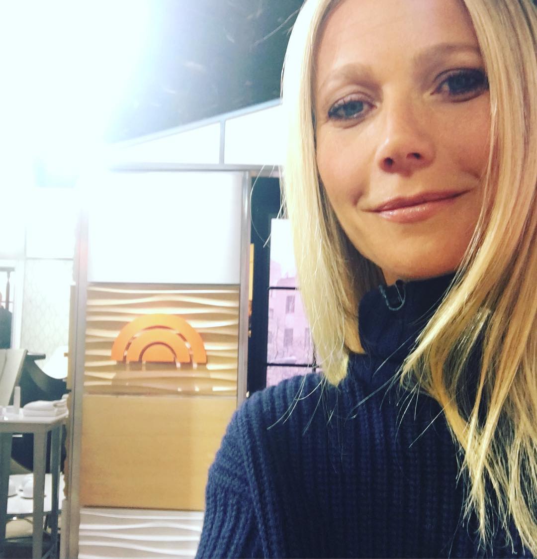 Гималайская соль, ашваганда и &quot;лунная&quot; пыль: Гвинет Пэлтроу поделилась рецептом смузи против морщин 