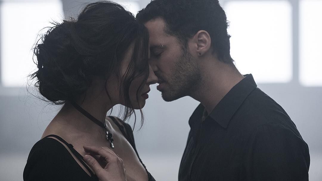 "История любви": Надежда Мейхер снялась в страстной фотосессии с танцором аргентинского танго 