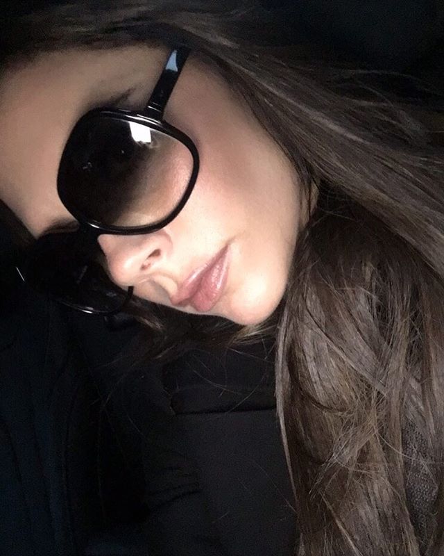 Крупным планом: Виктория Бекхэм впервые за долгое время опубликовала селфи