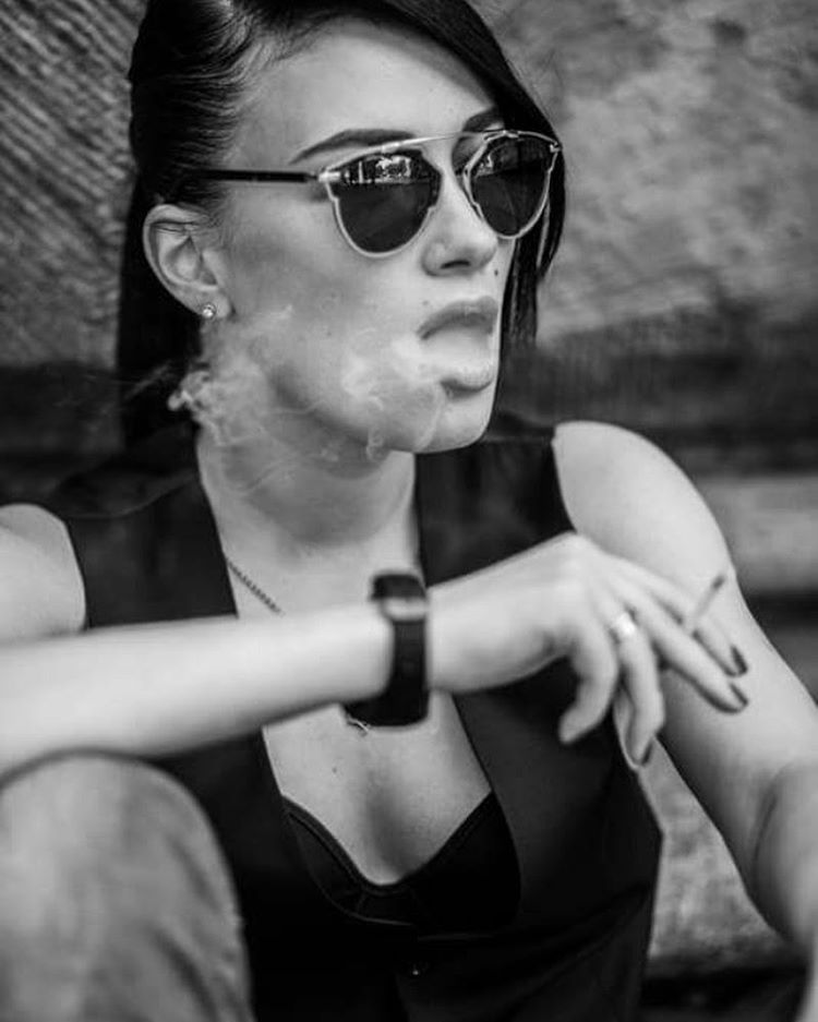 Жизнь с чистого листа: Настя Приходько кардинально сменила имидж 