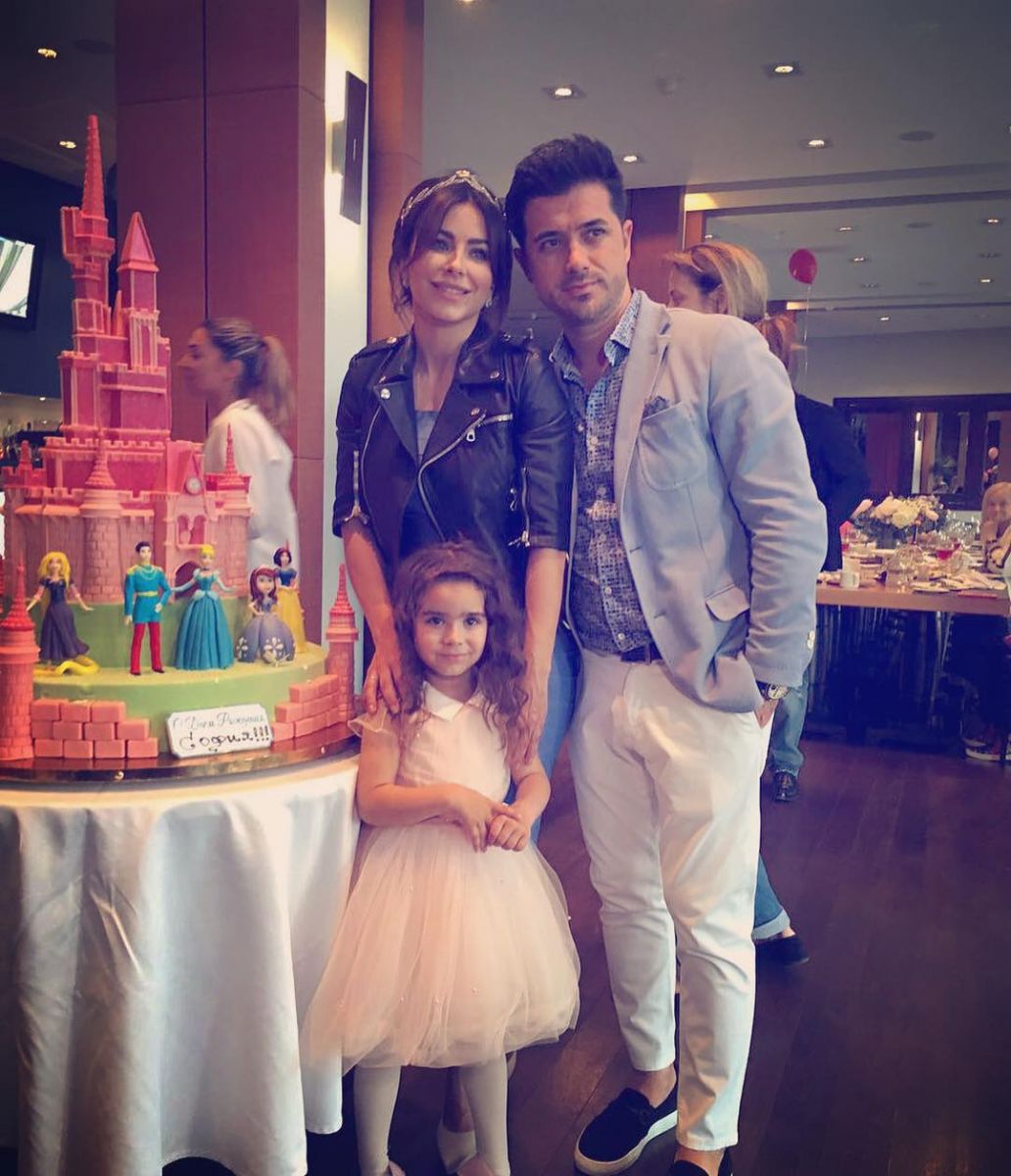 Ани Лорак: &quot;У меня есть теперь лучшая подружка &mdash; моя дочка&quot;