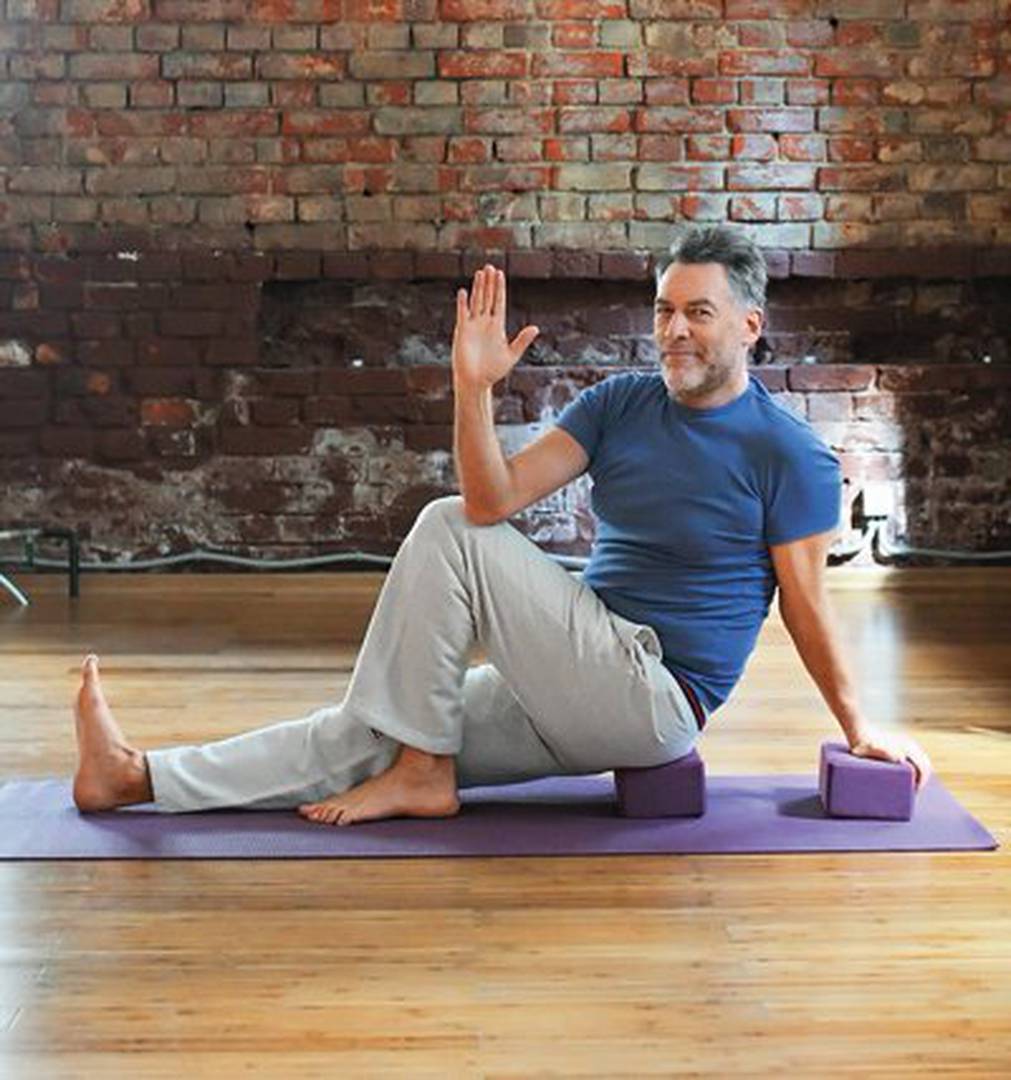 Артемий Троицкий выступит в Киеве