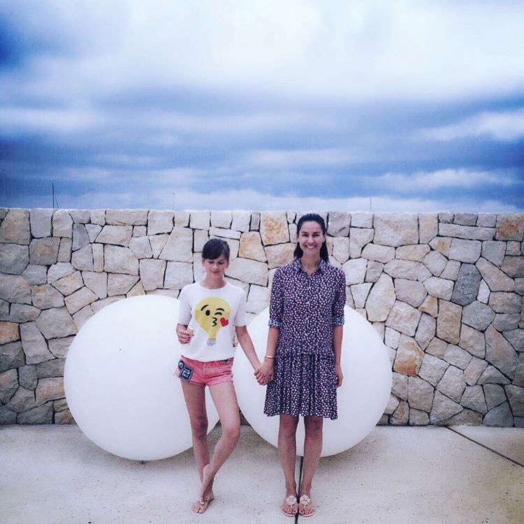 Маша Ефросинина показала взрослую дочь