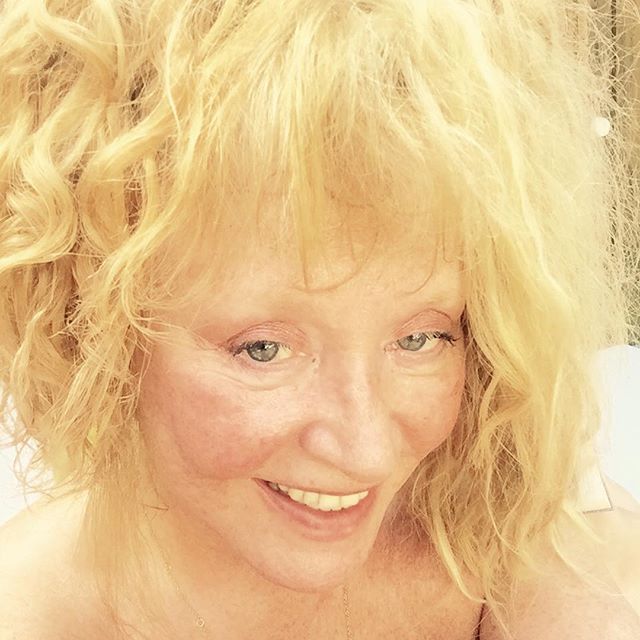 Стильно и со вкусом: Алла Пугачева порадовала поклонников новой причёской 