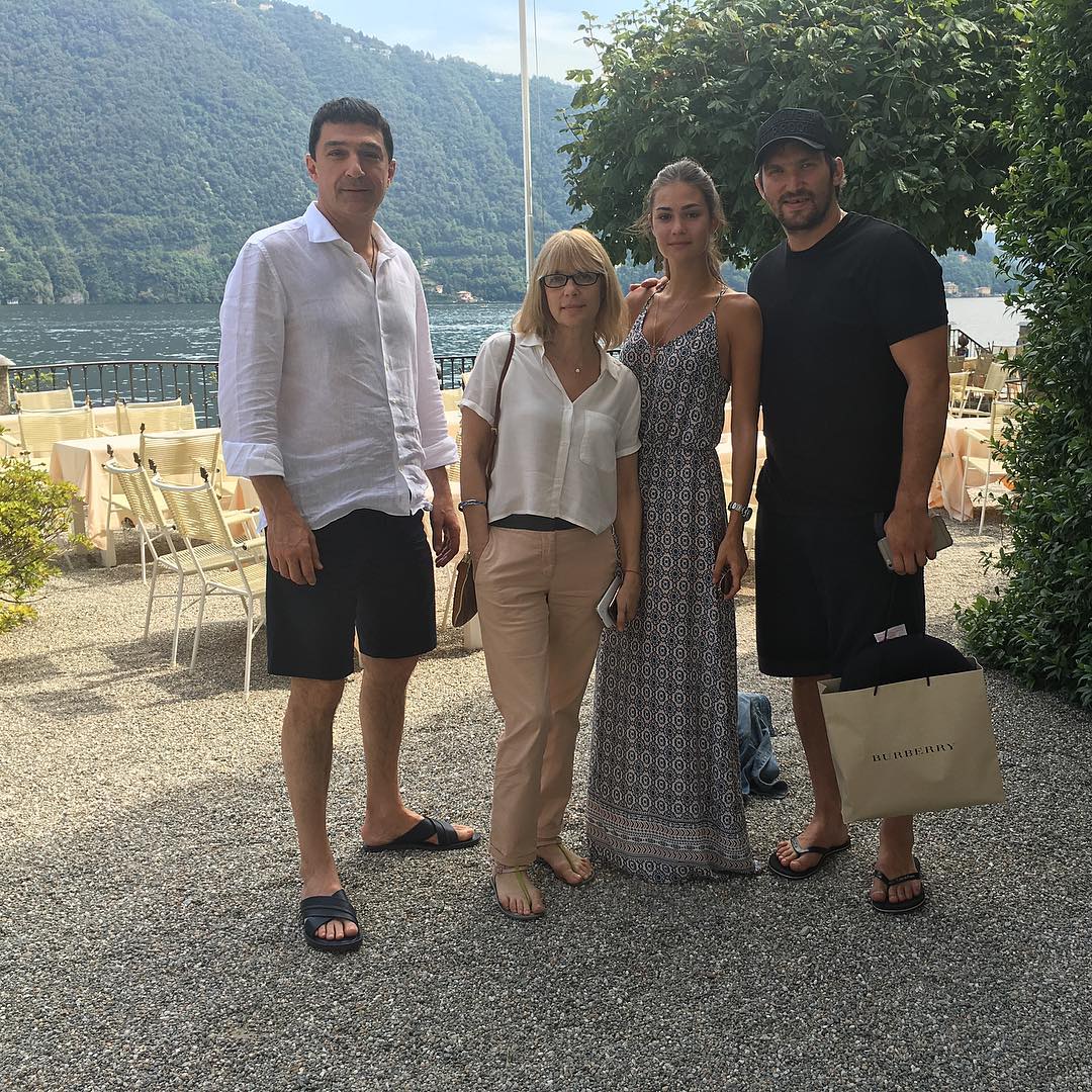 Муж покойной Веры Глаголевой впервые прокомментировал ее смерть